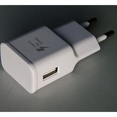 Caricabatterie USB «FAST CHARGER, TRAVEL ADAPTER» — foto 5 dell'alert A11/00168/24