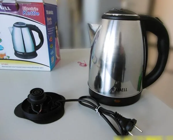 Bollitore elettrico «Fast Electric Kettle» (TEAFAELL)