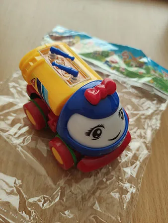 Auto giocattolo «Feed – tank»