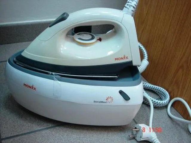 Ferro a vapore elettrico "Stiromax" — foto 1 dell'alert 1645/10