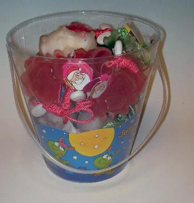 Figure su uno spago riempito con gel da bagno