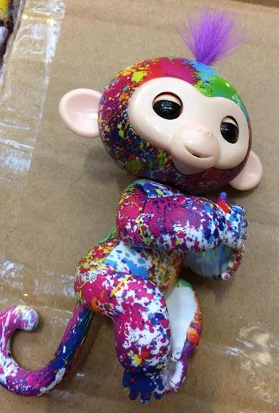 Giocattolo di plastica «Finger monkey» — foto 2 dell'alert A12/0738/18