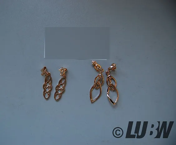 Set di orecchini «Finrezio 8 Paar Ohrclips Set Long Bar Celtic Knot Hoop Dangle Clip Ohrringe Zirkonia Perle» — foto 5 dell'alert INFO/00073/22