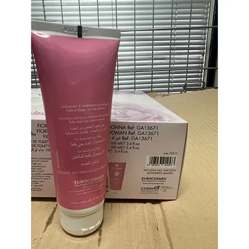 Set cosmetico «Fiori di Essenza Divina» (Renato Balestra)