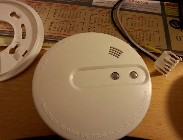 Rilevatore di fumo «Fire Alarm» — foto 1 dell'alert A12/1367/14