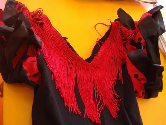 Vestito fantasia &amp; #13; &amp; #13; «Flamenca» — foto 2 dell'alert A12/1545/12
