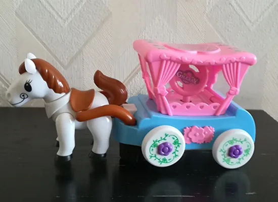 Giocattolo a batteria «Flash Carriage»