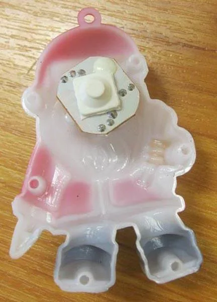 Giocattolo di plastica con dolci «Flash Santa» — foto 4 dell'alert A12/1007/17