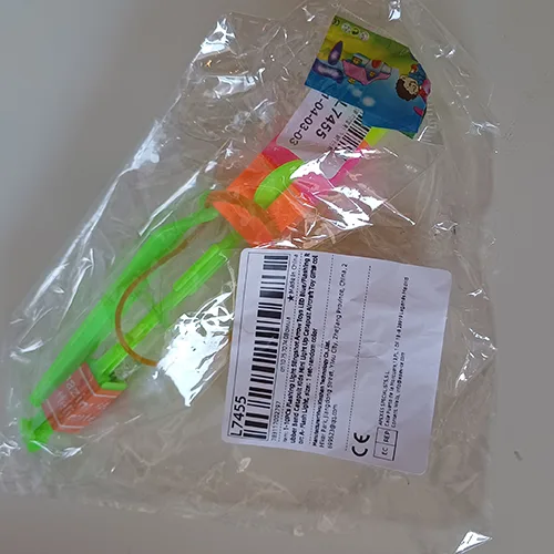 Fionda lampeggiante giocattolo «Flashing Light Slingshot» — foto 3 dell'alert SR/03540/25