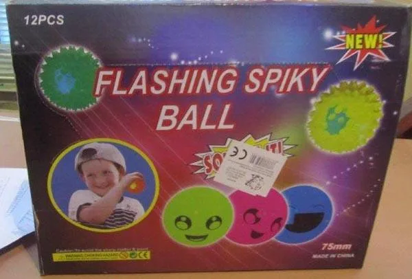 Giocattolo di plastica «Flashing Spiky Ball» — foto 2 dell'alert A12/1662/15