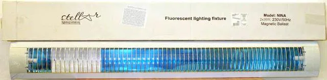 Montaggio a parete «Fluorescent Lighting Fixture» — foto 1 dell'alert A12/1784/14