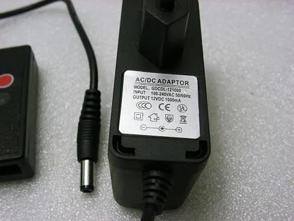 Tabellone per le affissioni a LED portatile «Fluorisoiva LED-valomainostaulu» — foto 2 dell'alert A12/0238/15