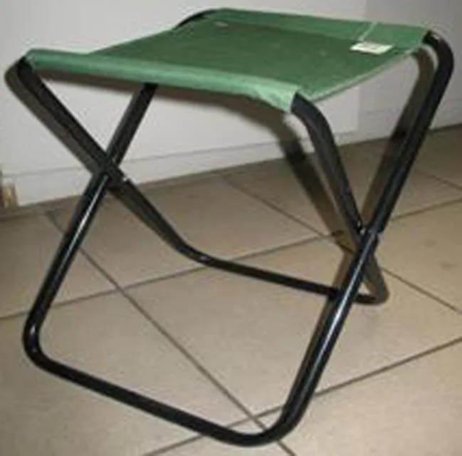 Sedia pieghevole & #13; & #13; «Folding chair» — foto 2 dell'alert A12/0028/13