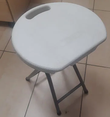Sgabello pieghevole «Folding stool» — foto 1 dell'alert A12/01395/21