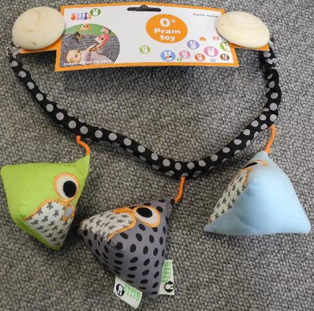 Giocattolo della carrozzina «Forest Pram Toy, Martian Pram Toy, Owl Pram Toy» (Silly U)