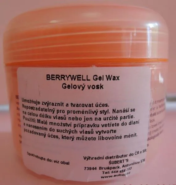 Prodotti per la cura dei capelli «formenheld - Gel Wachs / Gel Wax» (Berrywell)