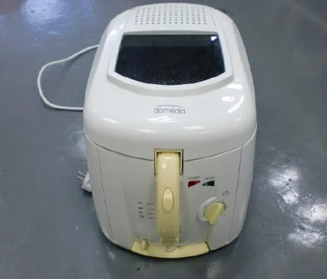 Friggitrice di grasso profondo – 2000 W (Domédia)