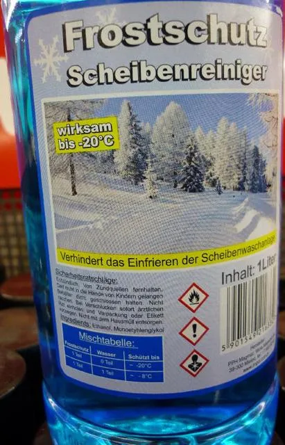 Agente detergente antigelo «Frostschutz Scheibenreiniger» — foto 3 dell'alert A12/1897/13