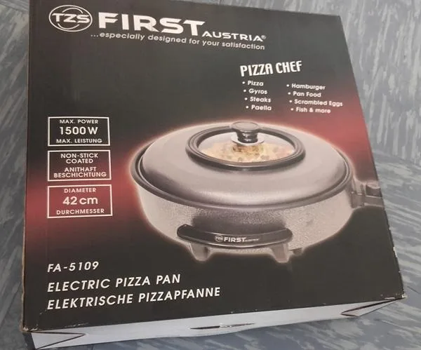 Padella elettrica «Frying pan - FIRST Austria» (FIRST Austria)