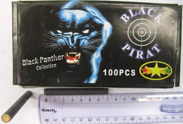 Fuochi d'artificio "Black Panther" (Black Pirat)