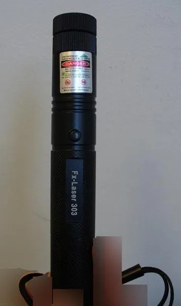 Puntatore laser «Fx-Laser» — foto 1 dell'alert A12/1486/15