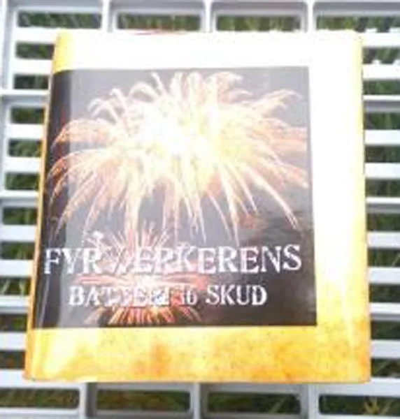 Fuochi d'artificio «Fyrværkerens Batteri 16 skud» (Fyrværkerieksperten a/s)