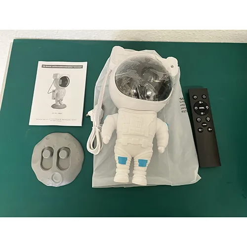 Proiettore «Galaxie- und Sternenhimmelprojektor "Astronaut"» (MEBUS)