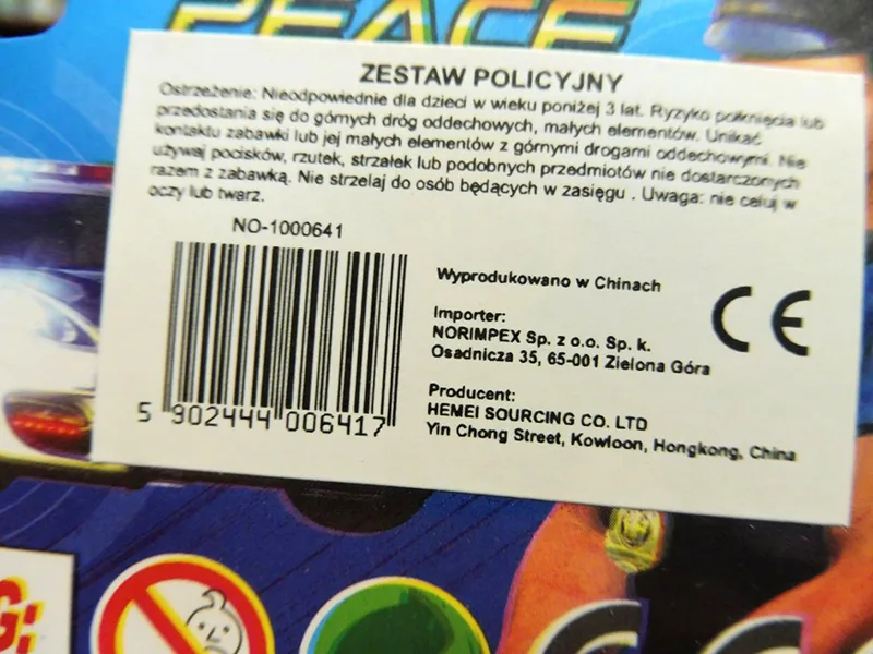 Set di giocattoli in plastica «Game Set Police» — foto 3 dell'alert A12/00341/20