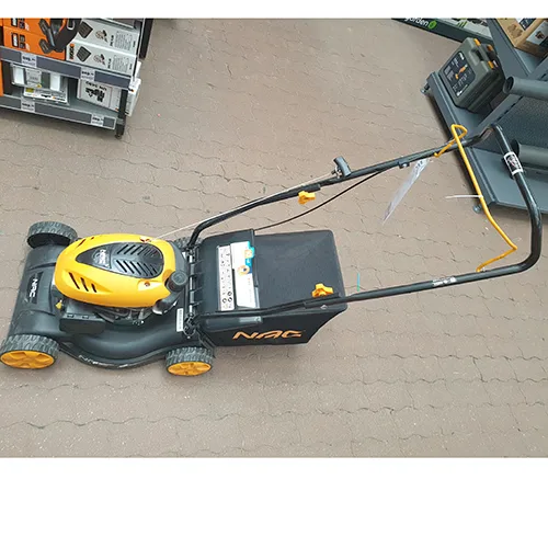 Tosaerba «Gasoline lawn mower» (NAC)