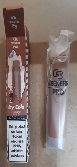 Sigaretta elettronica usa e getta «Geek Bar Pro 2% Salt Nic 4.5 ml» (Geek Bar Pro)