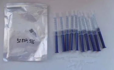 Gel sbiancante dei denti «Gel de blanchiment des dents kit, blanchiment dentaire à domicile (10 pcs)» — foto 2 dell'alert A12/01425/23