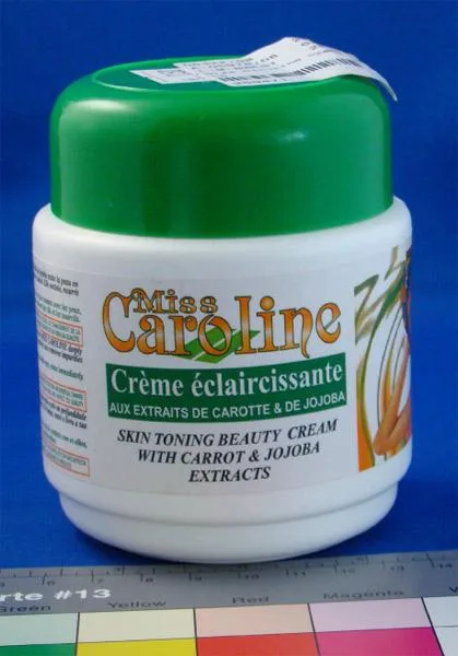 Gel schiarente – Miss Caroline Crème éclaircissante — foto 1 dell'alert 0656/08