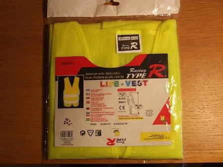 Gilet di sicurezza – Life-vest — foto 1 dell'alert 0622/09