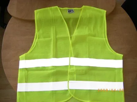 Gilet di sicurezza – Life-vest — foto 3 dell'alert 0622/09