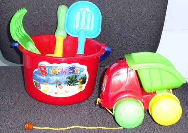 Giocattoli da spiaggia – Set da spiaggia (Sand Toys)