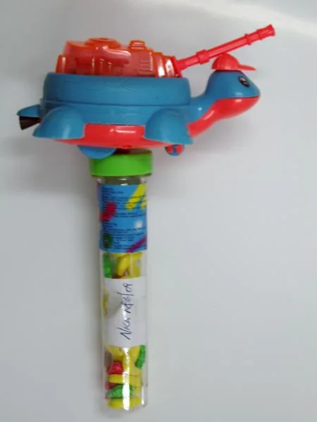 Giocattoli e dolci (Biaoda)