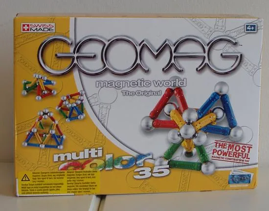 Giocattoli magnetici (Geomag magnetic world)