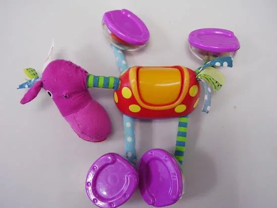 Giocattoli tessili e di plastica – Sassy Hug & Tug Horse — foto 2 dell'alert 0640/07