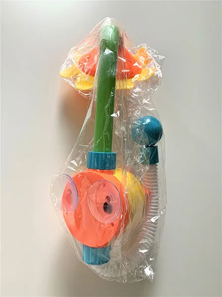 Giocattolo di plastica del bagno — foto 2 dell'alert A12/00371/22