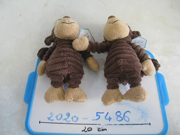 Giocattolo morbido con portachiavi (KO BONNIE)