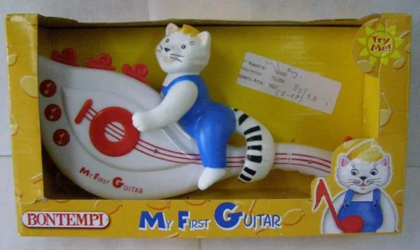 Giocattolo musicale – "La mia prima chitarra" (Bontempi)