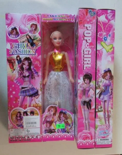 Bambola di plastica «GIRL FASHION Series» — foto 3 dell'alert A12/0166/18