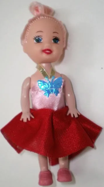 Bambola di plastica «Girl FASHION» — foto 2 dell'alert A12/1318/13