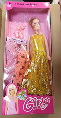 Bambola di plastica «Girl Moden»