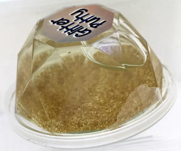 Melma del giocattolo «Glitter Putty» — foto 2 dell'alert A12/1000/19