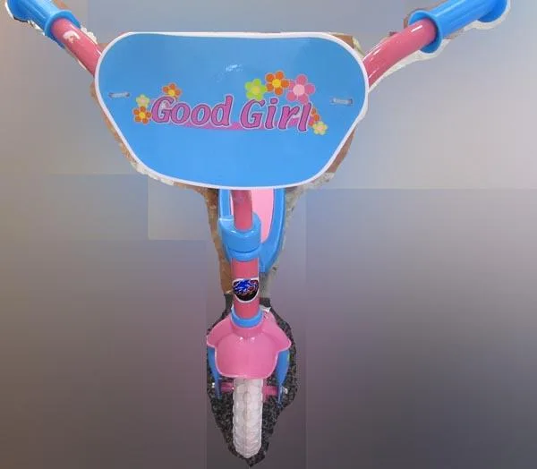 Scooter di calcio «Good Girl» — foto 2 dell'alert A12/1601/15