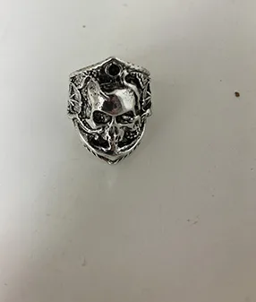 Anello «Gotisk Dödskalle Ring» — foto 1 dell'alert INFO/00086/23