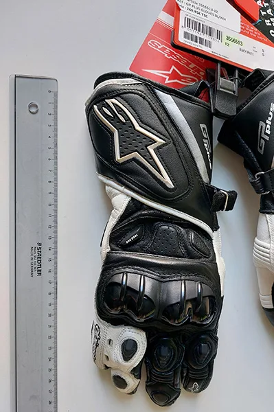 Guanti da moto «GP PLUS GLOVES BL/WH» — foto 2 dell'alert A12/00772/22