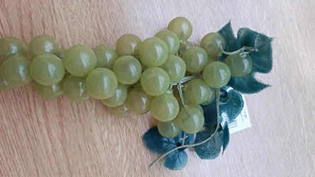 Uva decorativa «Green grapes with leaves» — foto 2 dell'alert A12/01497/22