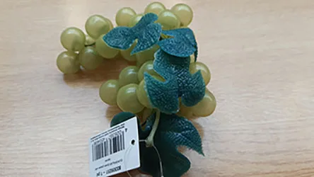 Uva decorativa «Green grapes with leaves» — foto 3 dell'alert A12/01497/22